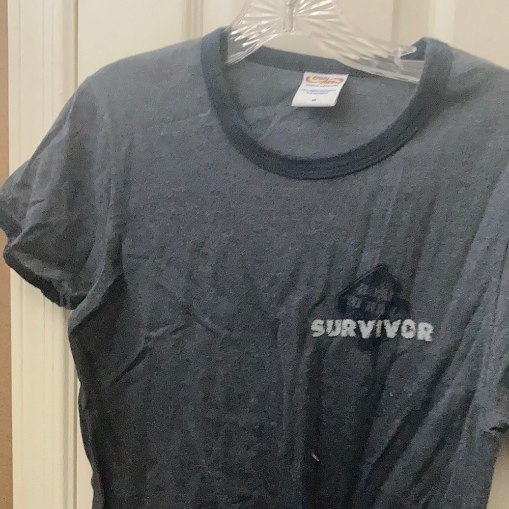 FINAL MARKDOWN Crazy shirt survivor tee medium
